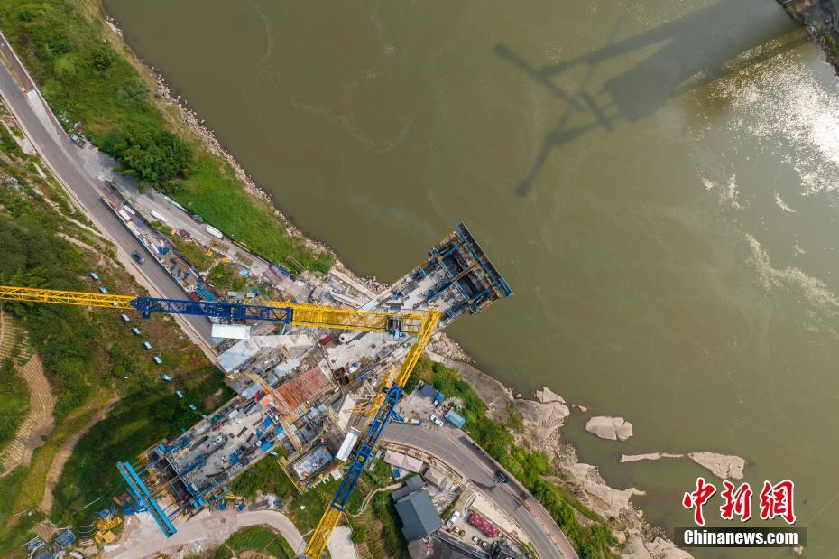 Construção da seção Sichuan-Chongqing da ferrovia de alta velocidade Chongqing-Kunming em curso