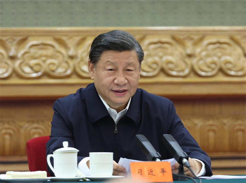 Xi Jinping enfatiza unidade dos chineses no país e no exterior para unir força para revitalização