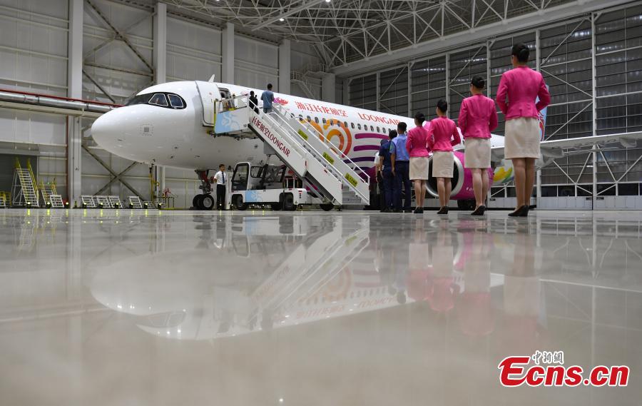 Hangzhou revela avião de passageiros com tema dos Jogos Asiáticos