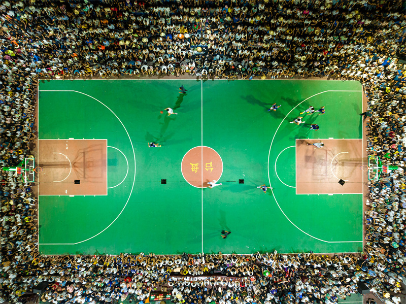 Guizhou: jogo de basquetebol de vila atrai atenção nacional