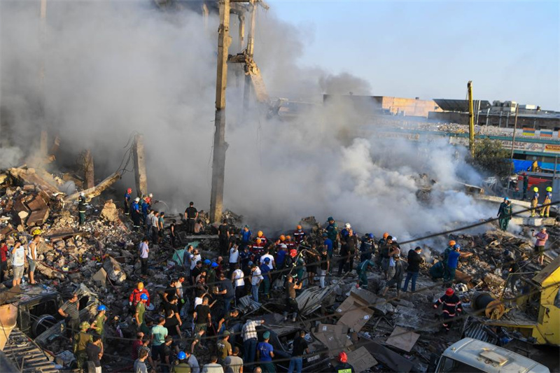 Explosão no centro comercial armênio causa 1 morte