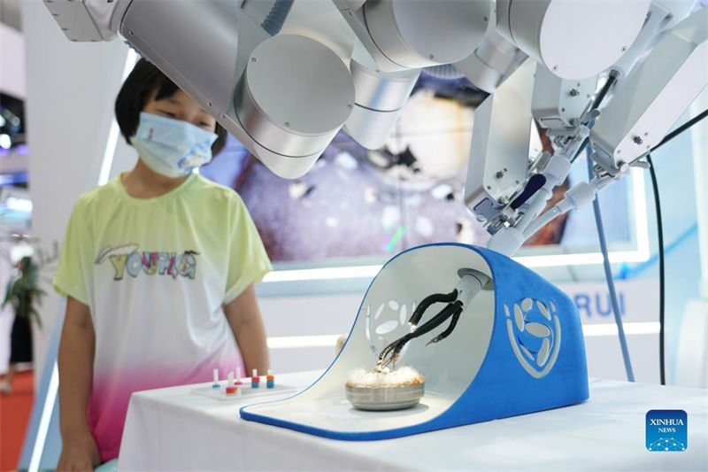 Beijing realiza Conferência Mundial de Robôs de 2022 