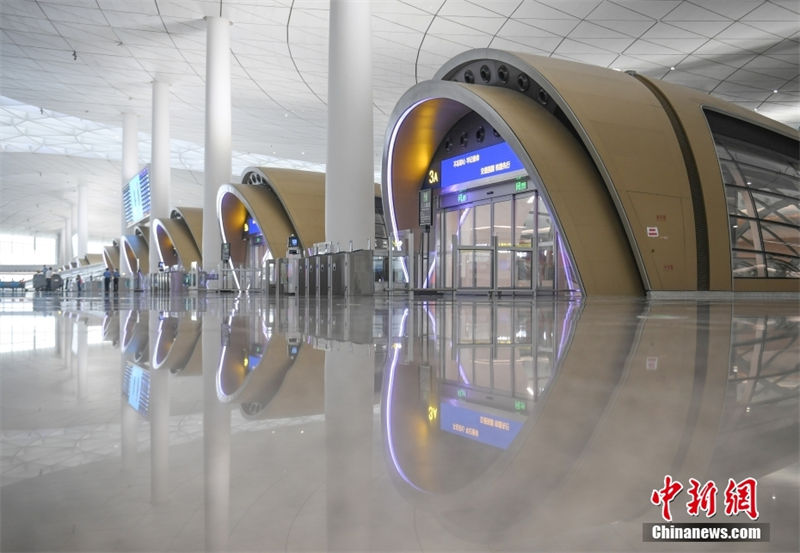 Estação Ferroviária Oeste de Hangzhou entra oficialmente em operação