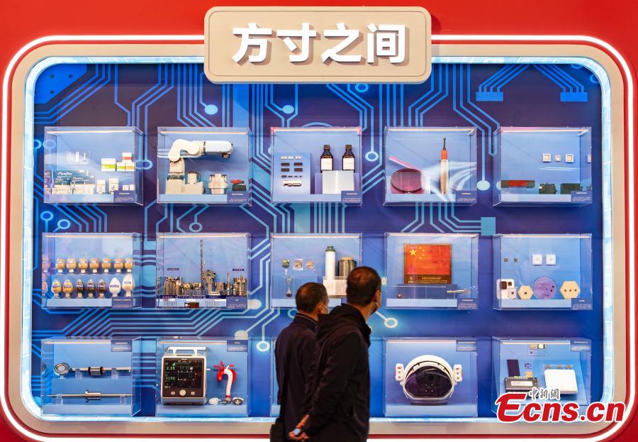 Exposição temática apresenta conquistas da China na última década