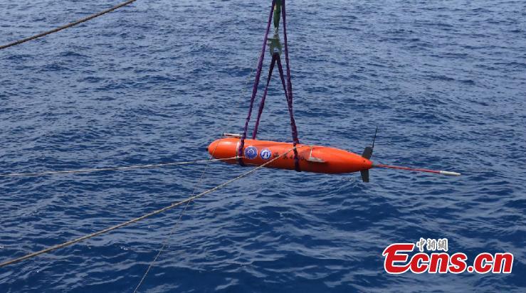 Navio de pesquisa chinês Tansuo-2 completa missão em alto mar