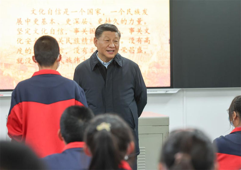 Xi Jinping destaca avanço da revitalização rural em inspeções a Shaanxi, Henan