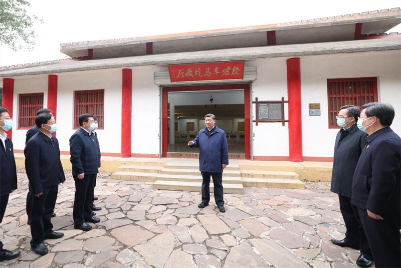 Xi Jinping destaca avanço da revitalização rural em inspeções a Shaanxi, Henan