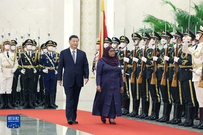 Xi Jinping mantém conversações com presidente da Tanzânia