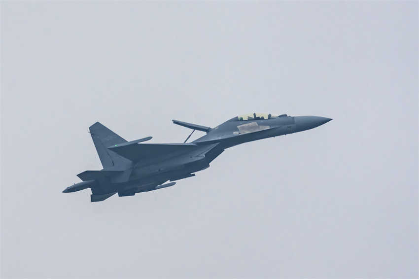 Airshow China 2022 tem início em Zhuhai