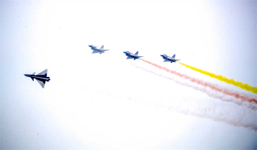 Airshow China 2022 tem início em Zhuhai