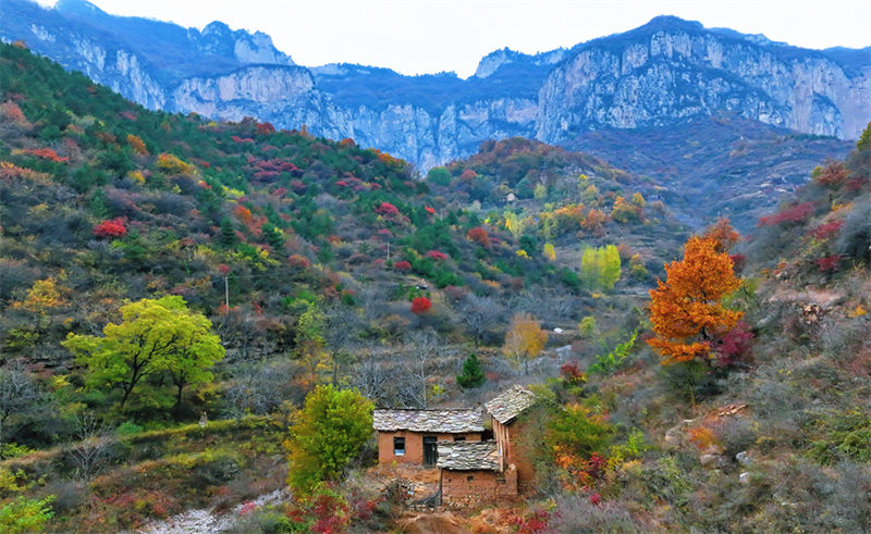 Hebei: bela paisagem nas montanhas Taihang 