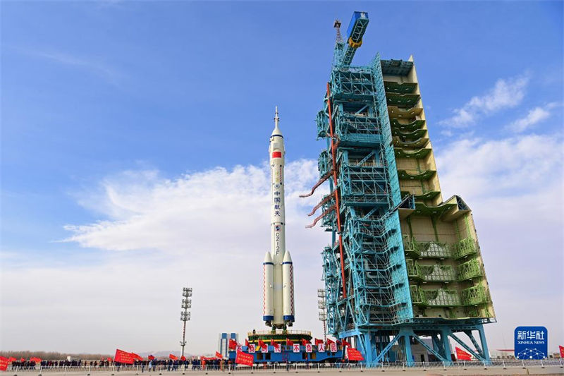 China lançará nave espacial tripulada Shenzhou-15