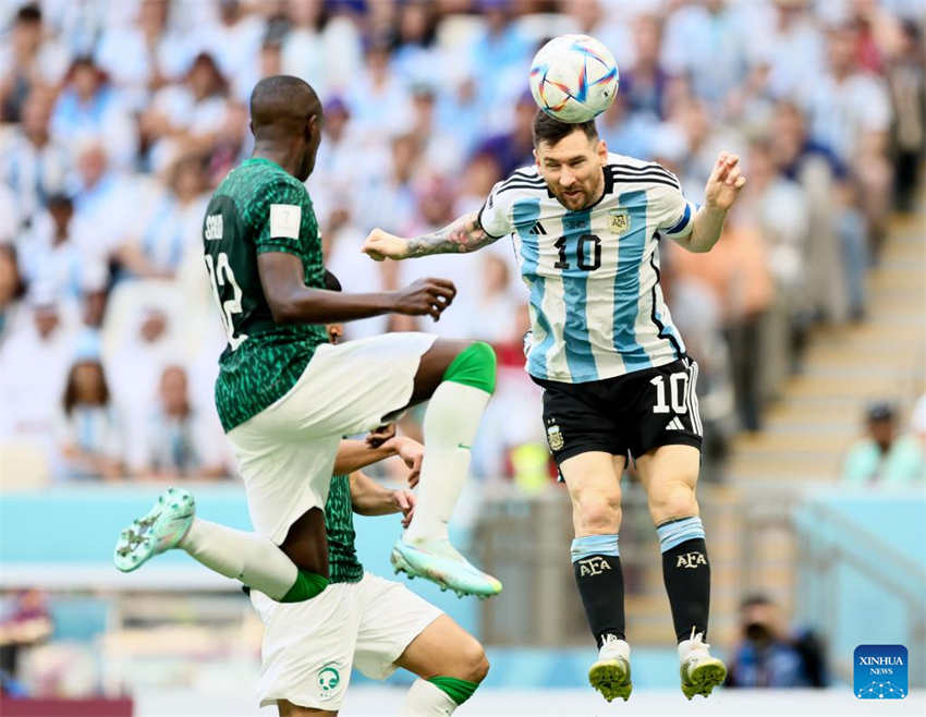 Copa do Mundo: Arábia Saudita vence Argentina no Grupo C