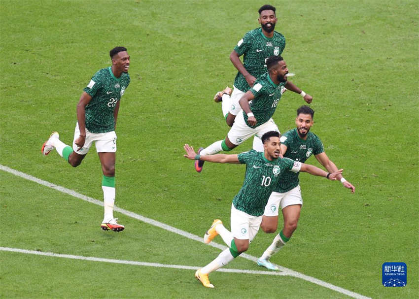 Copa do Mundo: Arábia Saudita vence Argentina no Grupo C