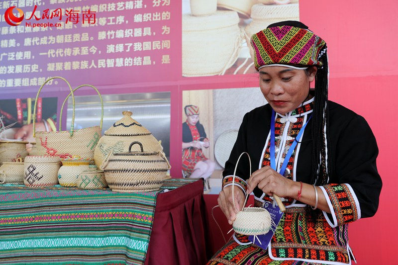 Hainan: canções e danças de minorias étnicas estreiam na 21ª Convenção Internacional de Teochew