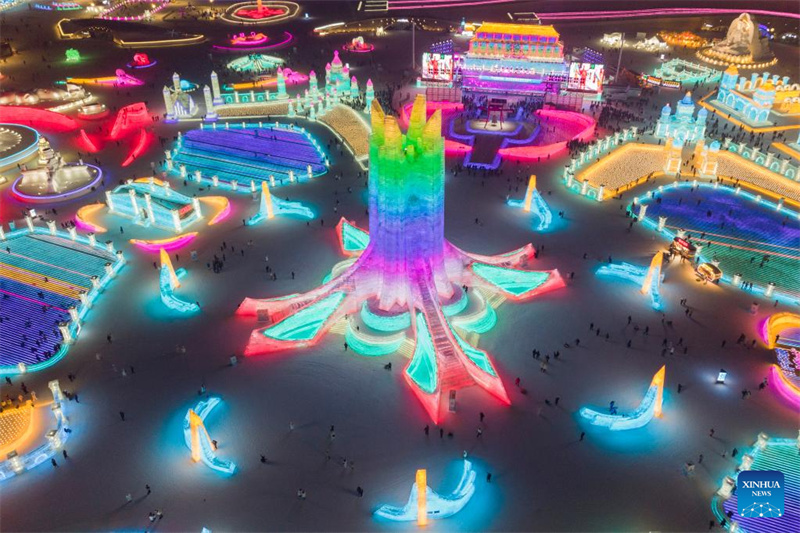 China: 39º Festival Internacional de Gelo e Neve foi inaugurado em Harbin