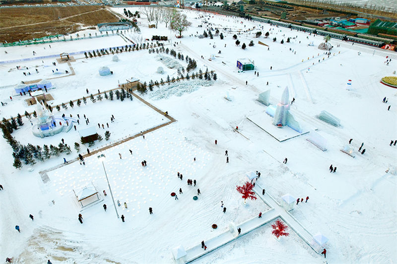 Festival de neve e gelo de Hohhot 2023 é inaugurado 