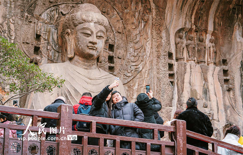 China registra mais de 300 milhões de viagens domésticas durante feriado