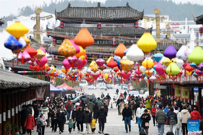 Galeria: chineses desfrutam de férias do Festival da Primavera