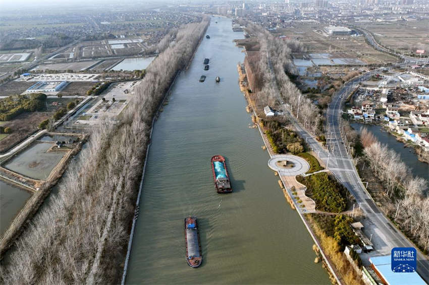 Galeria: cena movimentada do Grande Canal de Beijing-Hangzhou