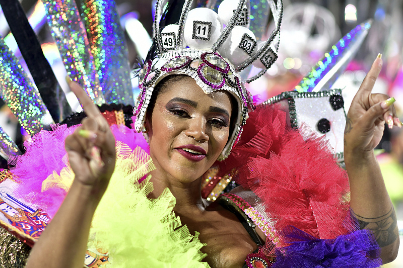 Carnaval do Rio começa no Brasil