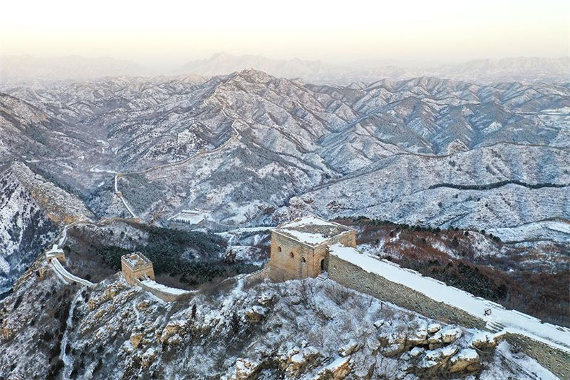 Galeria: Grande Muralha de Simatai está coberta de neve