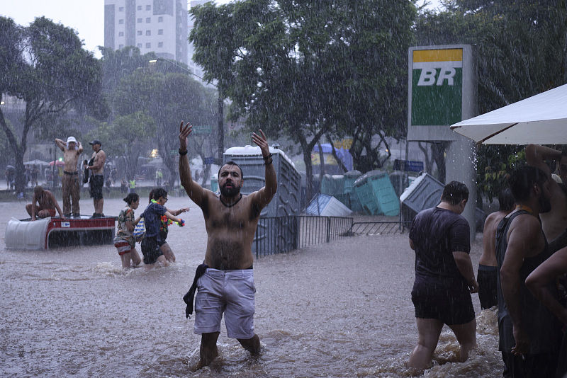 Brasil: chuvas em São Paulo matam 40 e deixam dezenas de desaparecidos