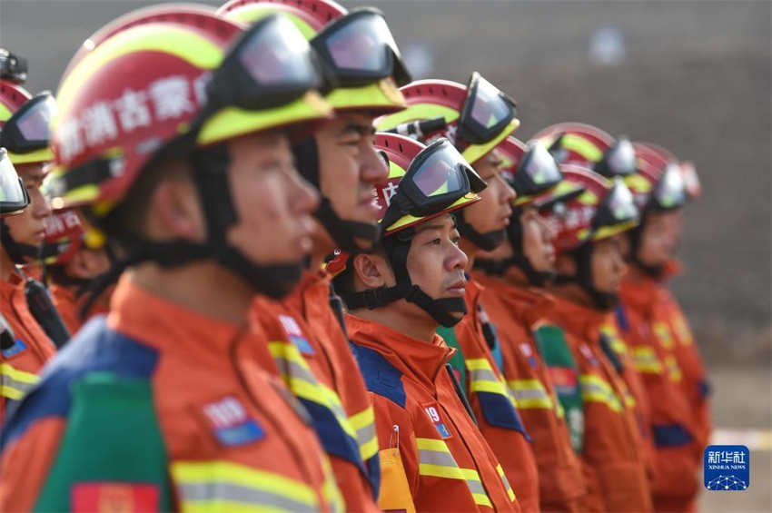 Colapso de mina de carvão na China deixa quatro mortos e 49 desaparecidos e resgate é retomado