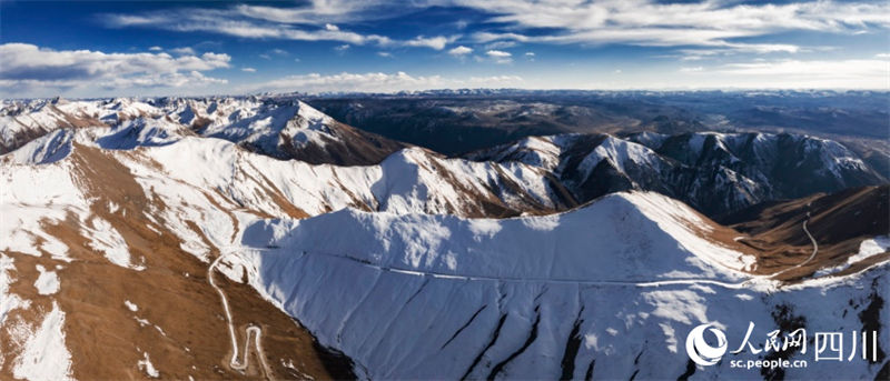 Galeria: neve da primavera decora cidade no sudoeste da China