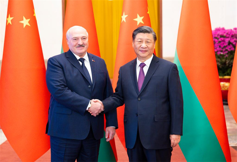 Presidentes da China e da Bielorrússia se reúnem em Beijing