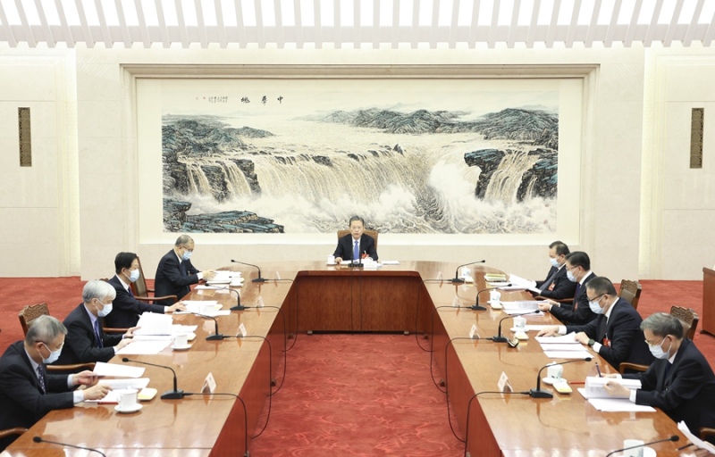 Presidium da sessão legislativa anual da China realiza 2ª reunião