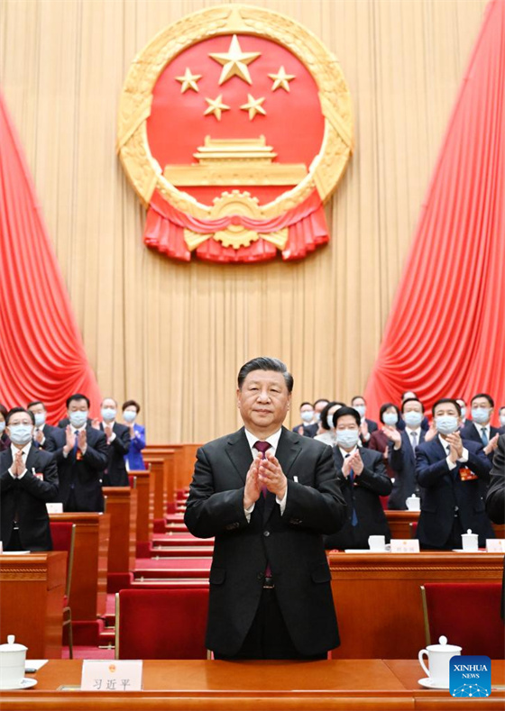 Xi Jinping é eleito presidente chinês e presidente da CMC da RPC por unanimidade