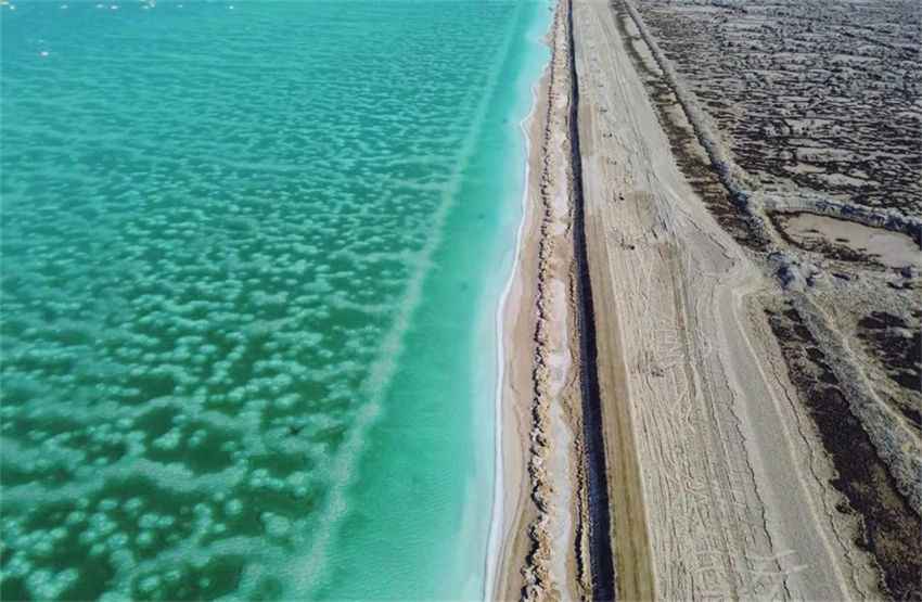 Galeria: geoforma de Yardang mostra paisagem fantástica no lago Lop Nur