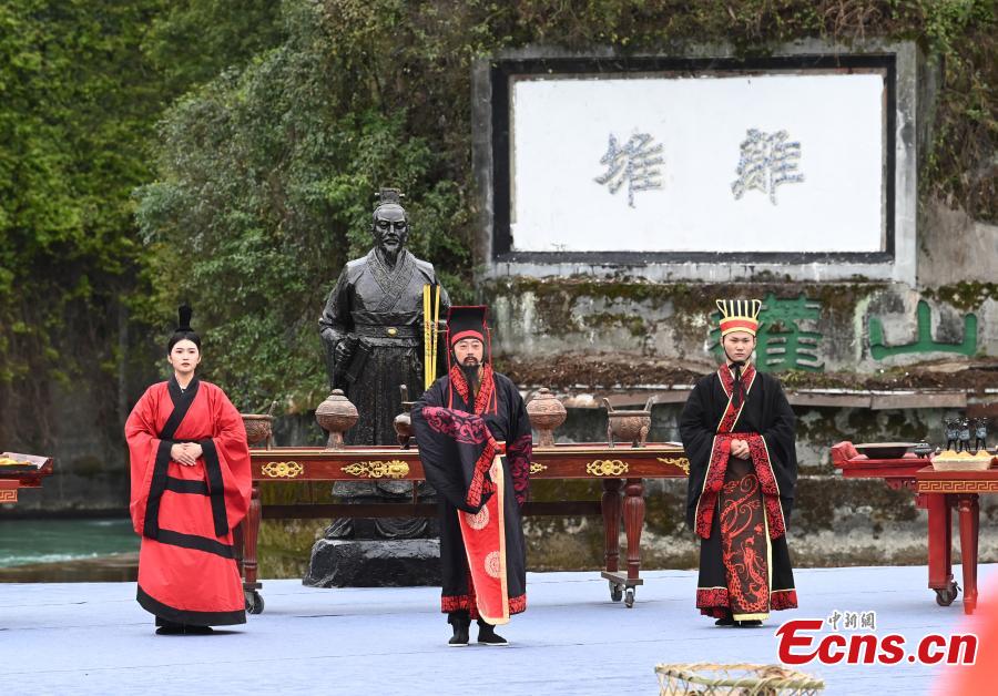 Galeria: Festival de Liberação de Água realizado em Sichuan