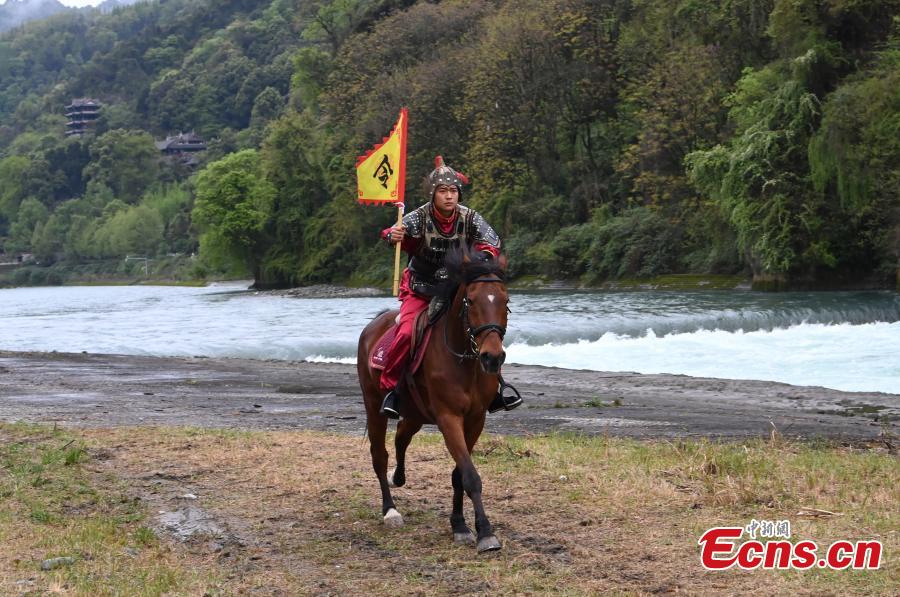 Galeria: Festival de Liberação de Água realizado em Sichuan