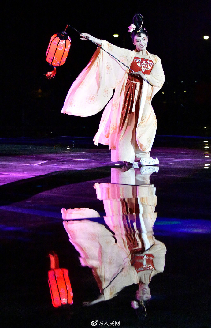 40º Festival Cultural de Peônias de Luoyang foi inaugurado na província chinesa de Henan