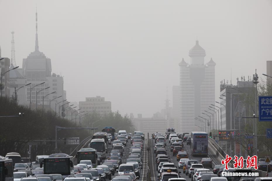 Tempestades de areia afetam muitas partes do norte da China