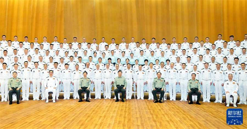 Xi Jinping inspeciona marinha do Comando do Teatro Meridional do ELP