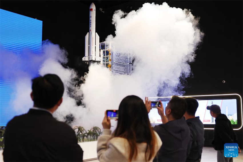 Museu Espacial da China reabre para o público após renovação