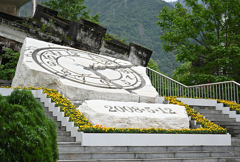 Chineses relembram 15 anos do terremoto de Wenchuan