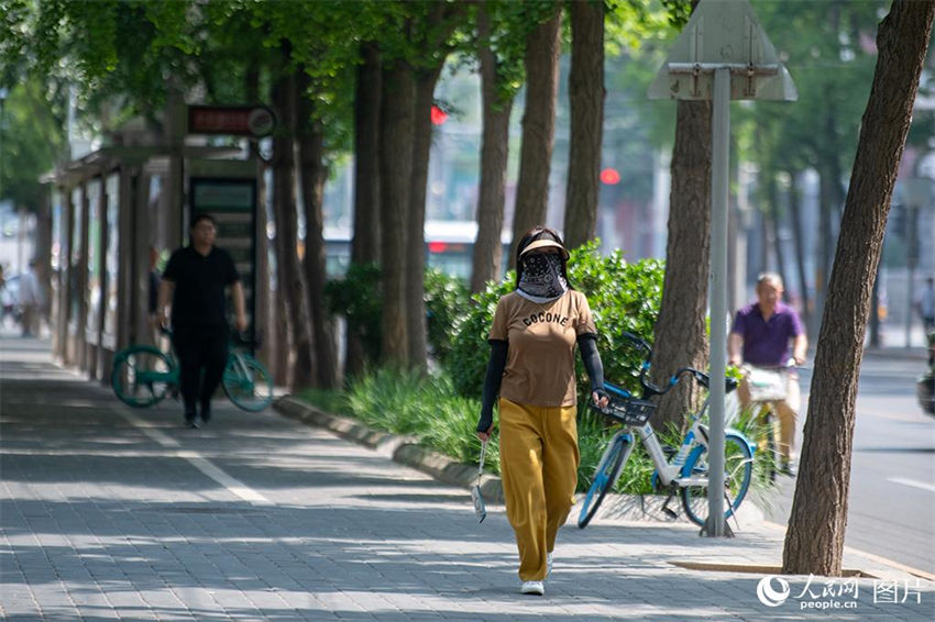 Beijing emite primeiro alerta azul para altas temperaturas