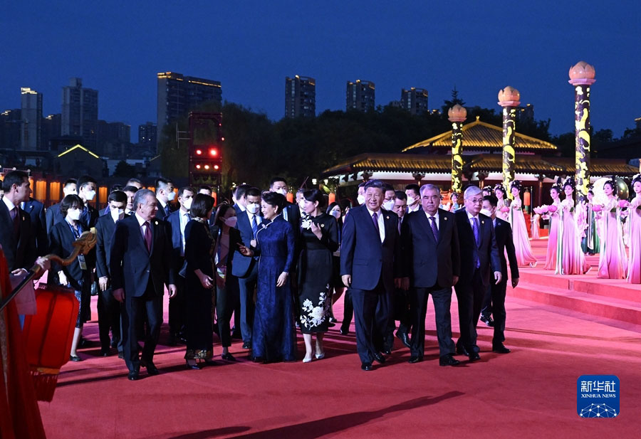 Xi Jinping recebe líderes da Ásia Central em cidade histórica da Rota da Seda para cúpula marcante