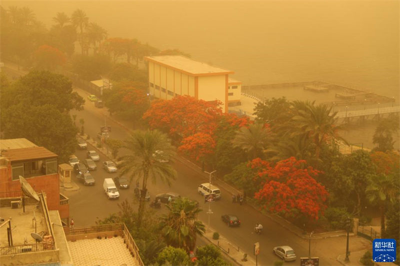 Egito: tempestade de areia atinge Cairo