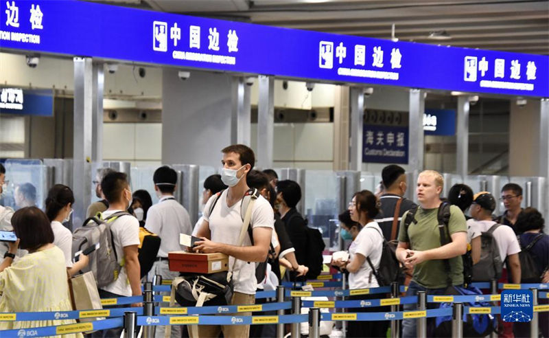 Posto de entrada e saída de Beijing registra novo recorde