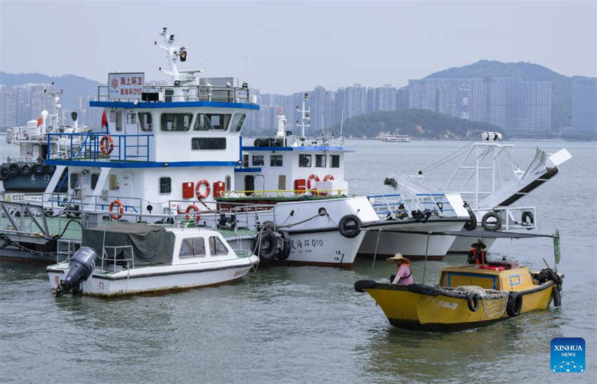 Estação de saneamento oceânico se dedica à remoção de lixo marinho no sudeste da China