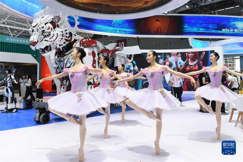 Feira Internacional das Indústrias Culturais é aberta em Shenzhen