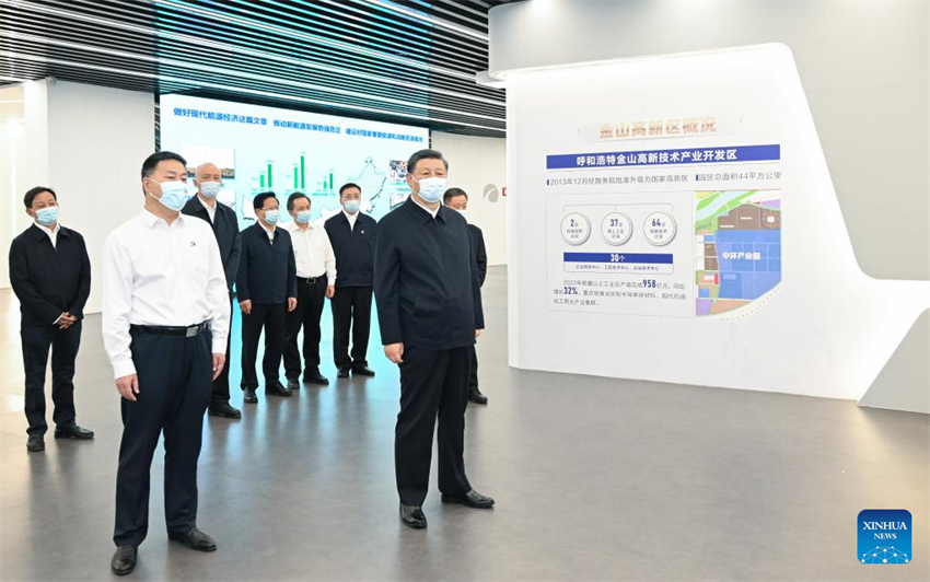 Xi Jinping pede à Mongólia Interior que busque desenvolvimento verde e promova modernização chinesa