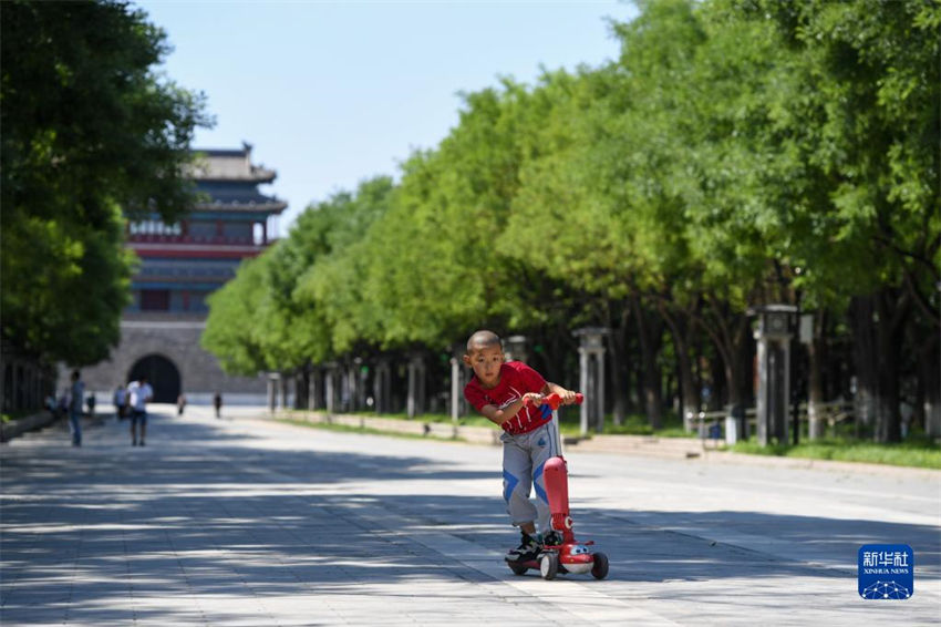 Eixo Central de Beijing testemunha transformação da cidade