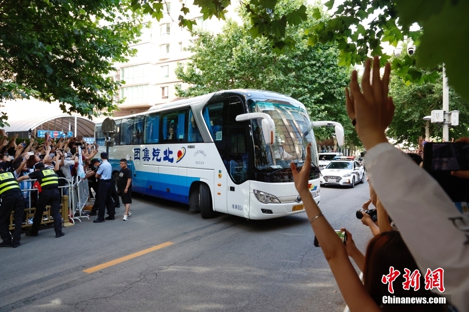 Equipe masculina de futebol da Argentina recebida na China