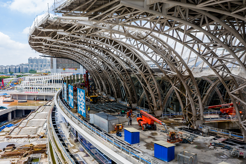 Estrutura principal da estação ferroviária Baiyun foi concluída